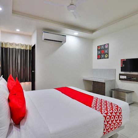 Oyo 23174 Hotel Parth Inn Dwārka Εξωτερικό φωτογραφία