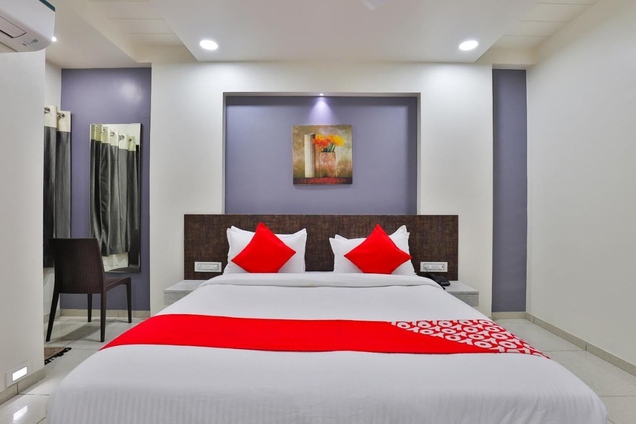 Oyo 23174 Hotel Parth Inn Dwārka Εξωτερικό φωτογραφία