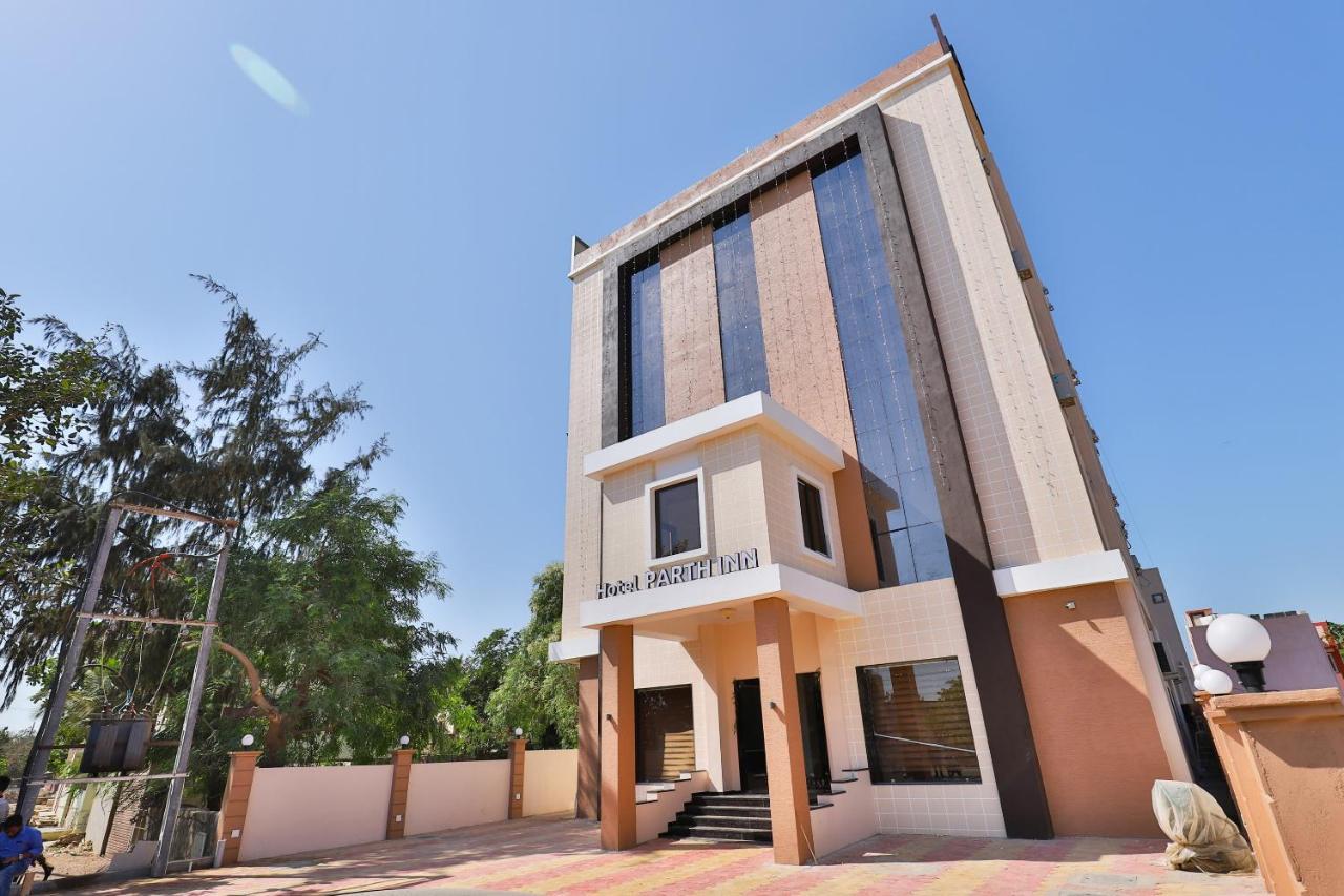 Oyo 23174 Hotel Parth Inn Dwārka Εξωτερικό φωτογραφία
